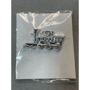 Aurora Jewelers Silver Steam Engine Locomotive Train Car Pendant Charm New